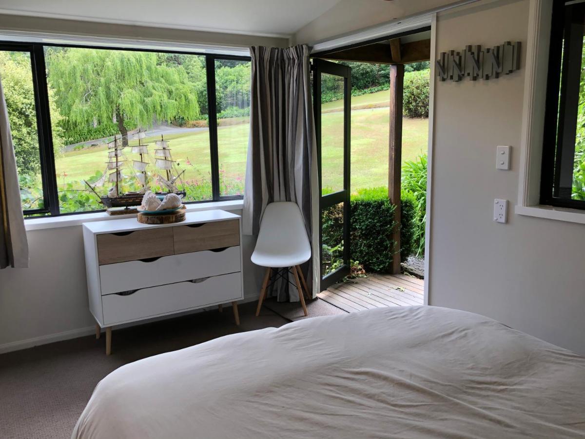 Tranquil Family Retreat Villa Akaroa Exterior photo