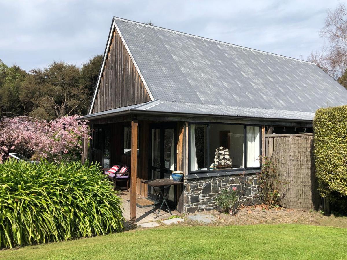 Tranquil Family Retreat Villa Akaroa Exterior photo